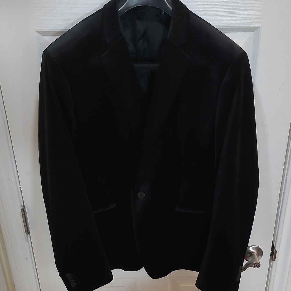 Men's Black Velvet Blazer By GEUSS